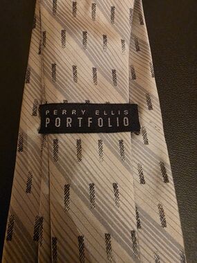 Perry Ellis Light Beige Patterned Tie